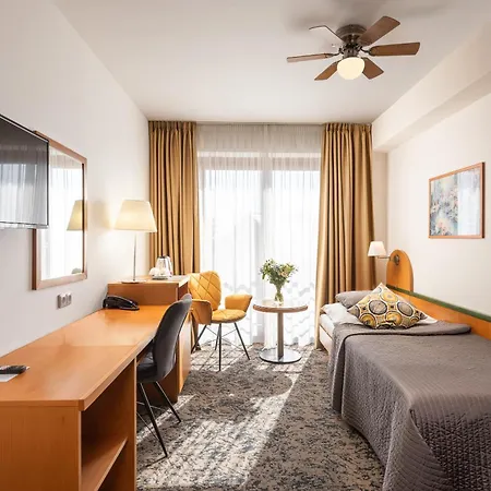 Troja Hotel 4*