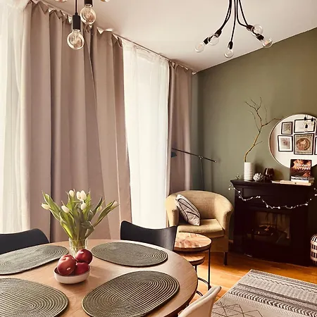Apartment Black Pearl By Vysehrad Castle *