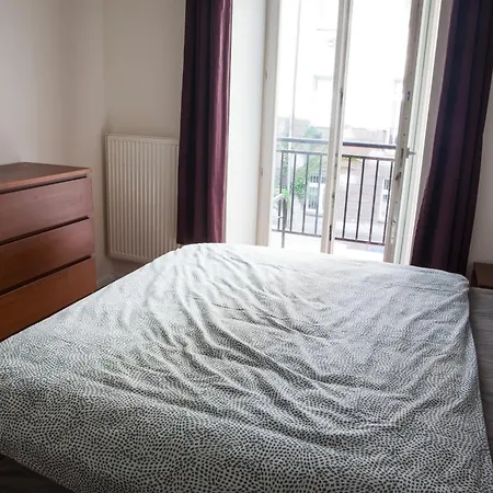 Spacious 2 Bedroom With Terrace Apartment Prague