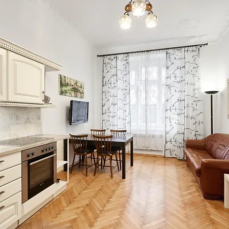 Homestay & Parking Assistance Prague