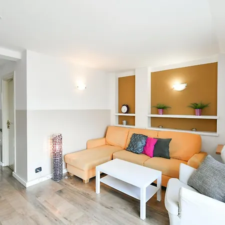 Apartment 3bdr Penthouse With Terrace&ac Prague