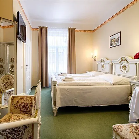 Taurus Hotel