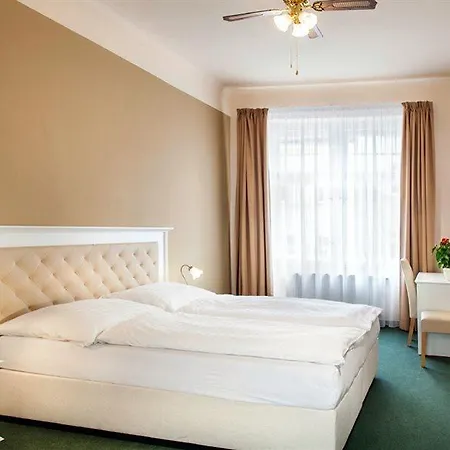 Taurus 4* Prague