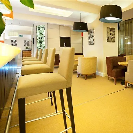 Hotel Three Crowns 3*