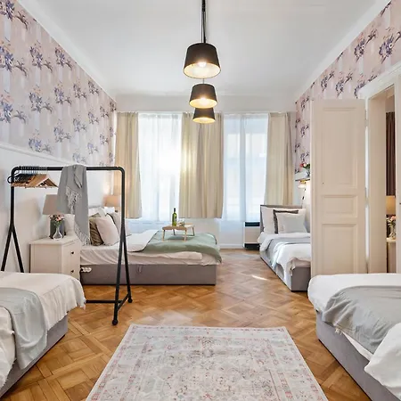 Florenc 1 By Michal&friends Appartamento Praga