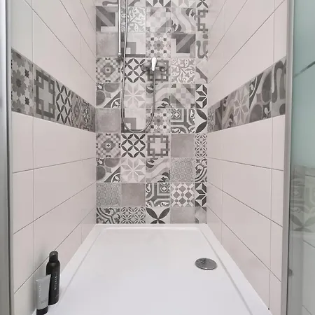 Finnem Florenc Apartment