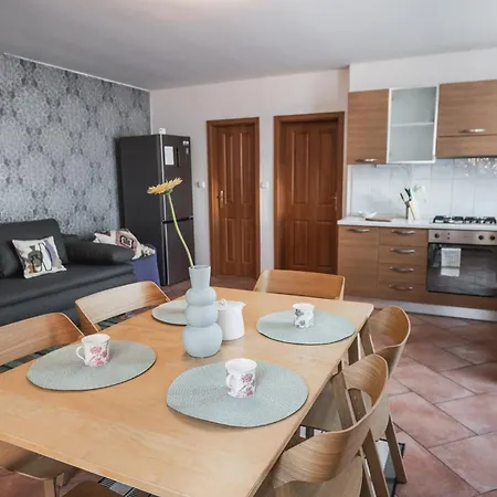 Apartment Spacious With Huge Balcony! *