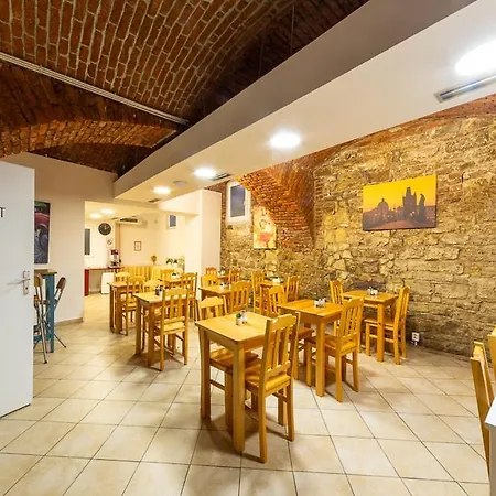 Minimino Hotell
