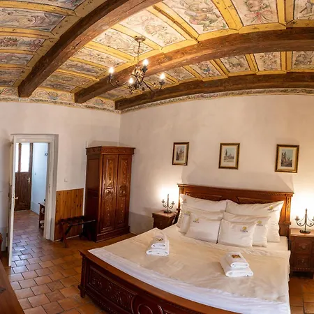 Loreta Hotel 3*