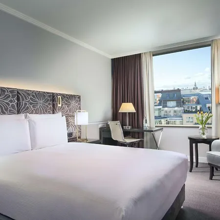 Hotel Hilton Old Town 5*
