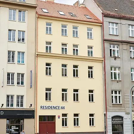 Aparthotel 44