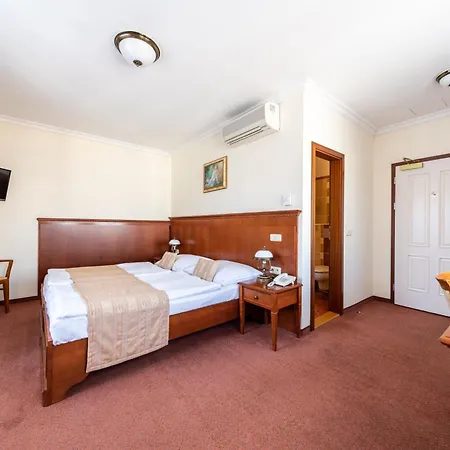 Arkada Hotel Prague