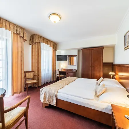 Hotel Arkada