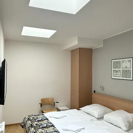 Blue Orange 4* Prag
