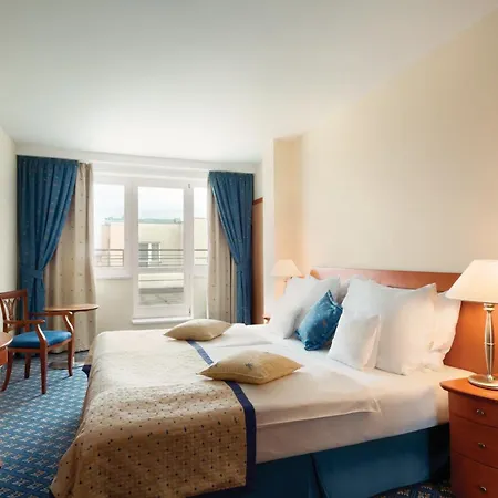 Ramada City Centre Hotell