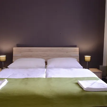 Esprit 3* Praga