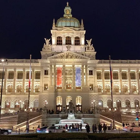 Claris 3* Praag