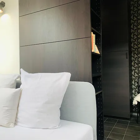 Cozy Friendly Place With Free Parking Apartment