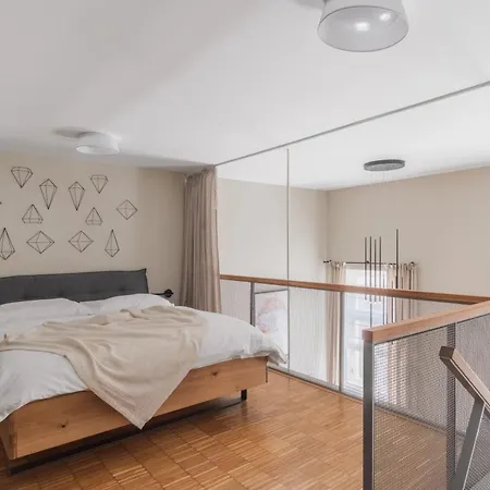 Apartment Days - Loft - Parking - 4 Min Wenceslas Sq