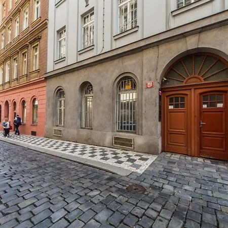 Rose Antique Apartamento Praga