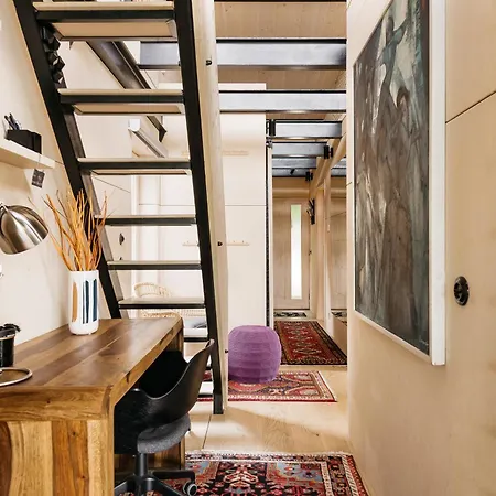 보트호텔 Houseboat Fred 프라하
