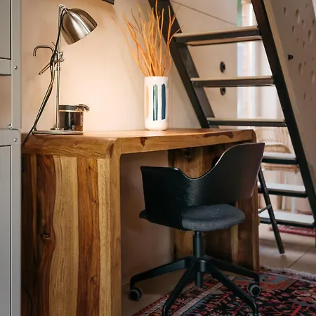 Houseboat Fred 보트호텔 프라하