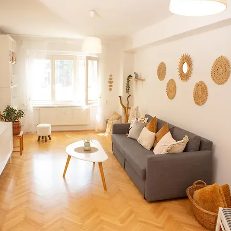 Apartment 212 - Boho In Next To City Center 5 Minutes To Wenceslas Square *