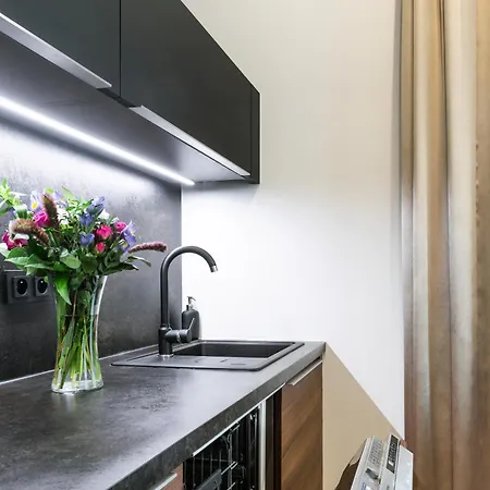 Luxury Kmochova Apartment Prag