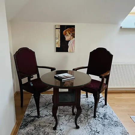 Harrison Homes 02 Apartment *