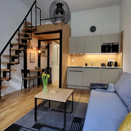 Apartment Endless Jecna Prague