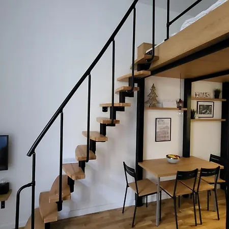 Apartment Endless Jecna Prague
