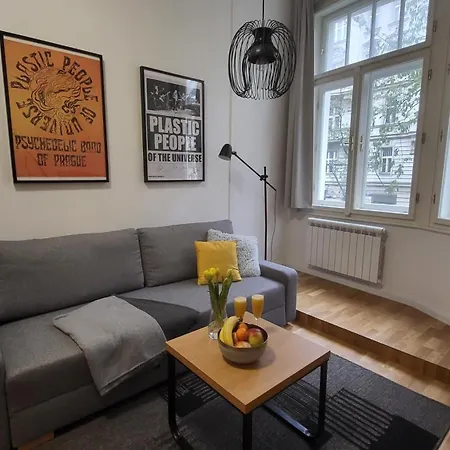 Apartment Endless Jecna Prague