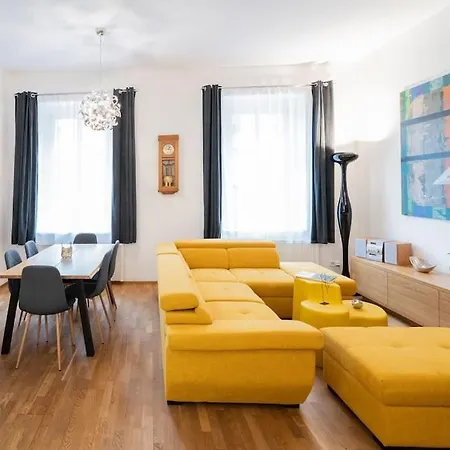 Apartment Zizkov - Dz Rent