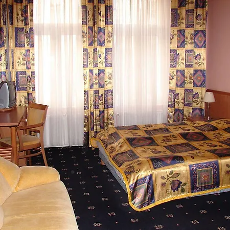Aladin 3* Prague