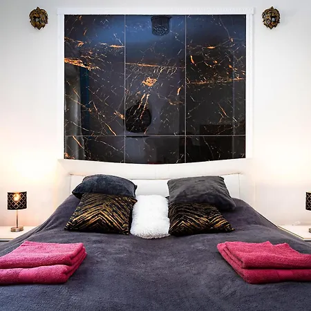 Apartment Grand Deluxe *