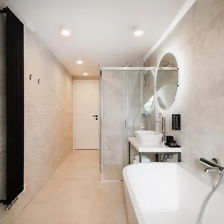 Nobilis 4* Prague