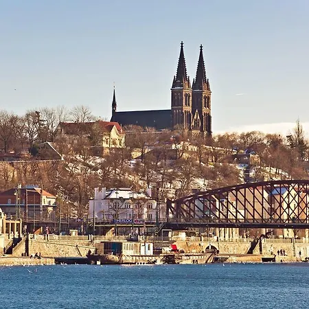 Botel Admiral Prag