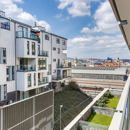 Private Rezidence In Apartment *