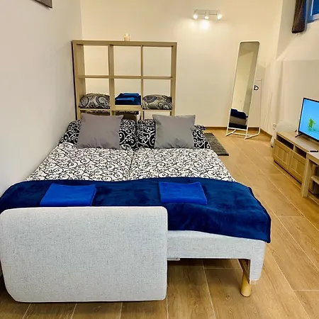 Pleasant Basement *