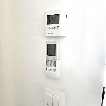 Luxurious Near The Center - Entire Unit Prague