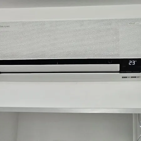 Apartment Luxurious Near The Center - Entire Unit Prague