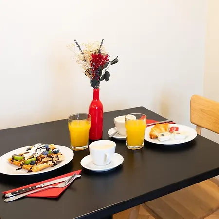 Sir Toby's Midtown * Prague