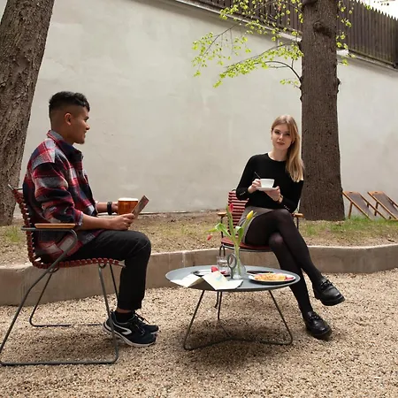 Sir Toby's Midtown Hostel Prague