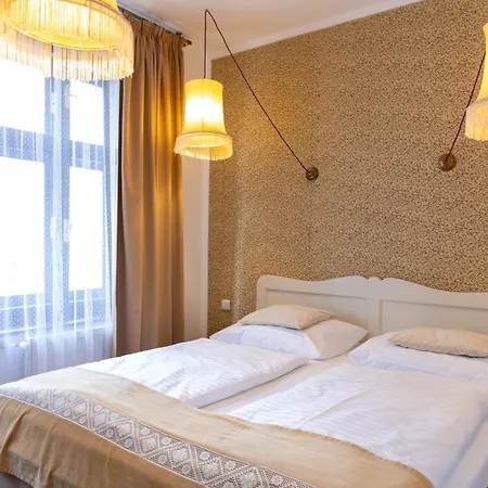 Hostel Sir Toby's Midtown Prague