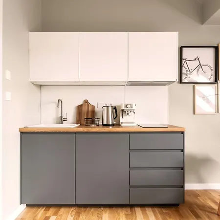 Turnkey I Karlin Square Apartman