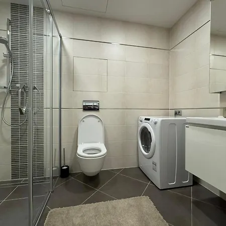 Apartmán O2 Arena Holliday Suites