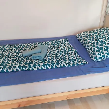 Spacious Modern 3 Bedroom Aparment * Prague