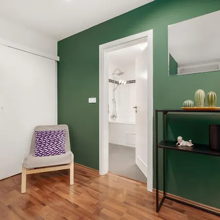 Days - Modern Apts - Fast Wifi - Netflix - 7 Min Wenceslas Sq Praga