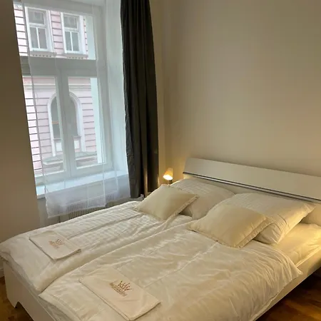 Appartement Helen New Chain Florenc Praag