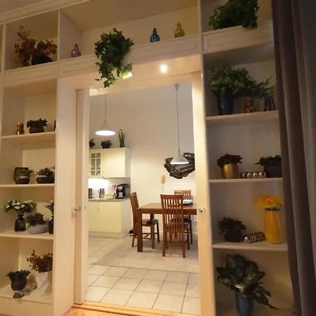 Grand Luxury - Sammlung Hastalska Apartment